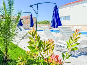 Apartment Zubčić-2 by Interhome