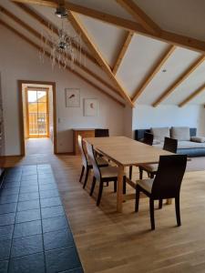 Claudia 7 by SMR Rauris Apartments - inc Spa and near Gondola