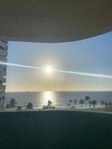 4-5 personas apartamento frente al mar porlamar cerca del cc la vela