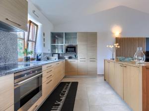 Holiday Home Diana by Interhome