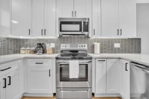 Modern Arvada Duplex Close to Denver and Old Town