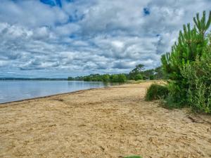 Maisons de vacances Holiday Home Domaine de Pitrot by Interhome : photos des chambres