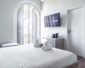Luxury King Apartment with balcony Near Vatican - City View by Quinto Piano