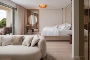 New! Villa A 56, 98m2 heated pool&spa, near Split