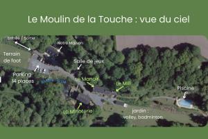 Maisons de vacances Le Moulin de la Touche Minoterie Piscine : photos des chambres