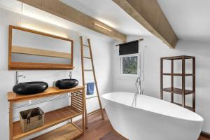 Maisons de vacances Maison de la Fare- plongez en pleine nature : photos des chambres