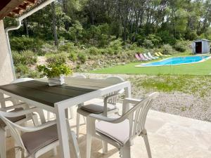 Maisons de vacances Maison de la Fare- plongez en pleine nature : photos des chambres