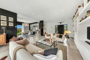 Villas Villa Salamba le charme avec piscine : photos des chambres