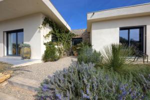 Villas Villa Salamba le charme avec piscine : photos des chambres