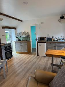 Titmouse at Trenale Court Cottages