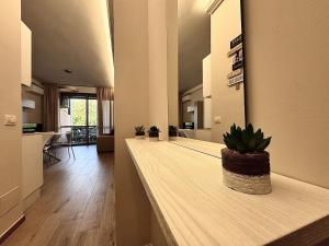 Luxury Apartment Metro Cornelia