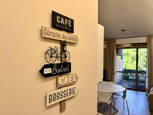 Luxury Apartment Metro Cornelia