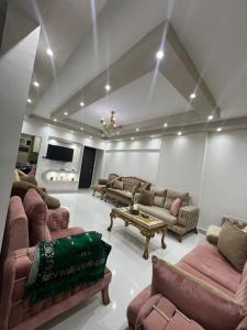 زهراء المعادى