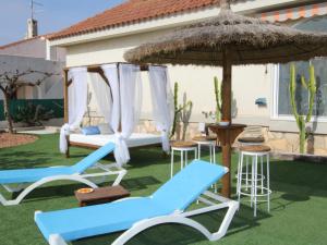 Casa con Piscina Privada Cerca del Mar, Mascotas Bienvenidas, WiFi Gratis, Playa para Perros - ES-184-39