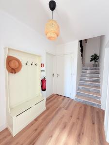 Moradia com escada e Jardim, Piscina Maio 2026