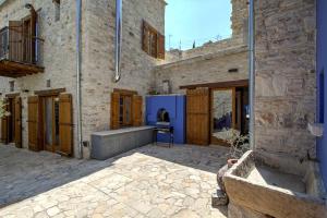 Kallistheni - Stylish Studio Apartments in Lefkara