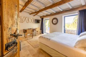 Studio Apartment room in Quinta do Barrieiro