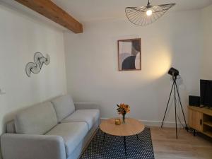 Appartements T2 Cosy Centre ville Clim & Wifi : photos des chambres