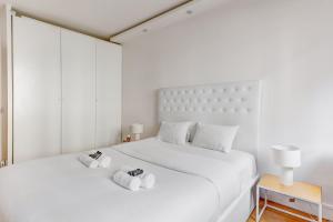Appartements BM-Appartement chic avec terrasse - Champs-Elysees : photos des chambres
