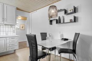 8820-Hvide-Sande-Faergemandsvej-22-Stuen