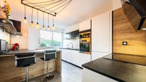 Le Mimosa - Chic & Calme avec Piscine Dijon