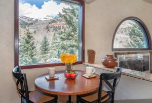 Riverside B201 by Exceptional Stays