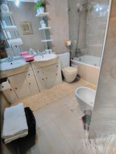 Spacious with Great Location