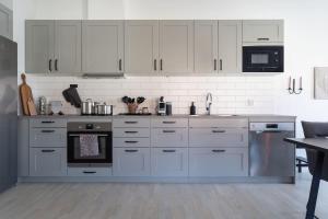 Chocolaty Warmth Home 3BR Flat with Cozy Balcony