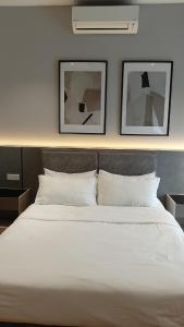 Direct Monorail KL & Mall Access - Blissful Urban Condo by Azmila