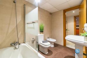 Premium Executive Apartment with prepaid Parking - Malaga Center