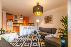 Premium Executive Apartment with prepaid Parking - Malaga Center