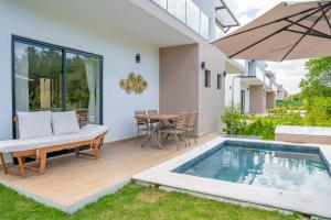 NOK Classy 3BR Villa by Vistacana Rentals