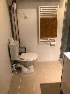 MAISON AVEC JARDIN - 2 logements et entrées distincts et indépendantes