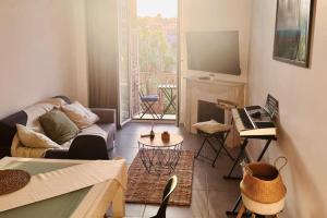 Charming central apartment for 6