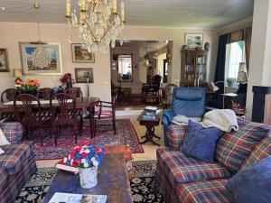 Peaceful idyll by the lake