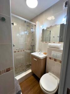 Appartements Magnifique-T5-Plages-le-Pradet : photos des chambres