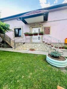 Surčin Grape Vine Apartments