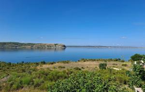 1 Bedroom Amazing Apartment In Rtina