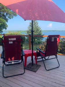Q Estate Guest Suite heated indoor pool