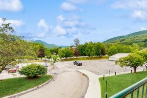 Trail View Condo 201 At Rivergreen