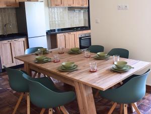 Luxurious apartment at top location with scenic mountain view