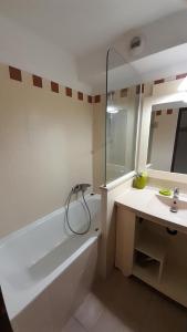 Résidence Les Rivages de Rochelongue - maeva Home - Appartement 3 pièces 6 personnes Confort - Vue mer MAE-1585