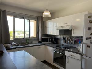 Appartements Frejus Plage LE VINCI 500m des plages grand T3 : photos des chambres
