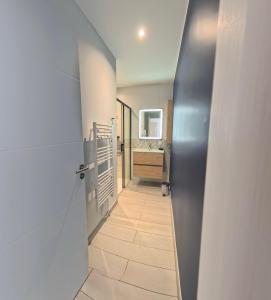 Appartements Villa Chrisaline, spacieuse et climatisee, 5 chambres, piscine privee : photos des chambres