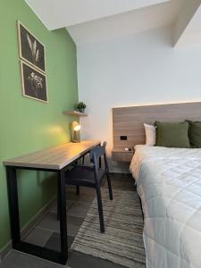 Apartamento con excelente ubicación, Laureles