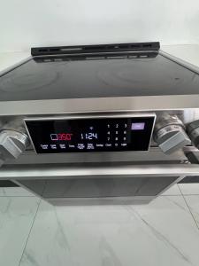 12 Guest-In The Center of It All