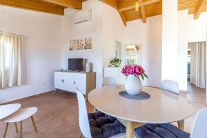 Nuras - Casa El Trò