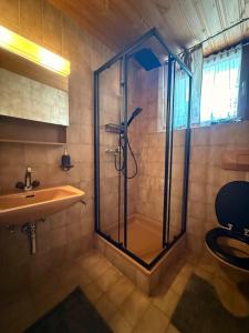 Ferienwohnung mit Kamin und Balkon