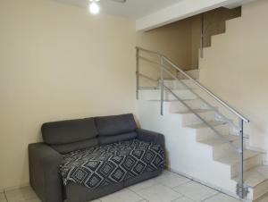 Sobrado com 3 quartos perto do mar #04