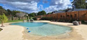 IZ Chapa - Casa 2 - Casa en Complejo A Cuatro Cuadras de Playa Luna Roja Con Pileta - Hola Sur